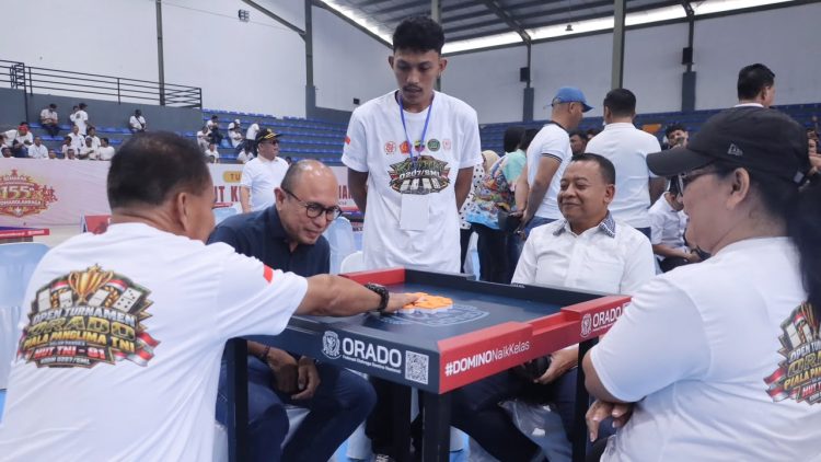 Wakapolres Pematangsiantar Budiono Saputro, S.H., M.H Hadiri Pertandingan Domino HUT TNI ke-8I