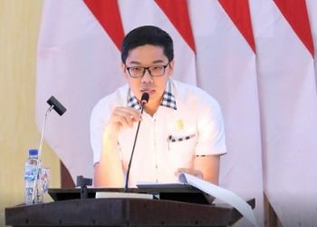 Anggota DPRD Kota Medan Agus Setiawan, SE saat paripurna laporan reses dari Dapil IV. (Foto Ist)