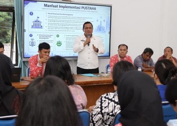 Kadiskominfo Kota Pematangsiantar Johannes Sihombing SSTP MSi, pada Rapat Tim Efektif terkait Persiapan Soft Launching dan Sosialisasi Terbangunnya Pustaha.