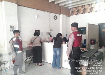 Personil Sat Samapta Patroli R4 di Loket Taxi Sejahtera Platinum Jalan Ahmad Yani