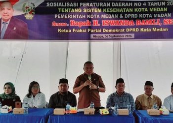 Ketua Fraksi Partai Demokrat DPRD Kota Medan, H. Iswanda Ramli, SE, menyoroti pelayanan Universal Health Coverage (UHC) saat Sosialisasi (Perda) tentang Perda Kota Medan Nomor 4 Tahun 2012 tentang Sistem Kesehatan Kota. (Foto Ist)