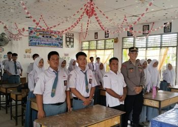 Sat Binmas Polres Tanjungbalai Sambangi Siswa SMAN 3 lewat Program Police Go To School