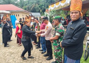 Kapolsek Silou Kahean AKP Edy Syahputra SH Pimpin Pengamanan Pelantikan Ketua P3BP Kecamatan Silou Kahean