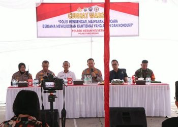 Kapolrestabes Medan Kombes Pol. Dr. Jean Calvijn Simanjuntak, S.I.K., M.H saat kunjungan kerja ke Polsek Medan Helvetia (Foto Ist)