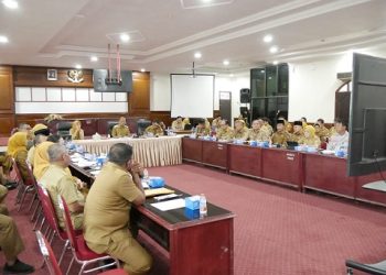 Wali Kota Tanjungbalai Mahyaruddin Salim pimpin Rakorpem evaluasi realisasi anggaran Kota Tanjungbalai tahun 2026 bersama seluruh kepala Organisasi Perangkat Daerah (OPD)