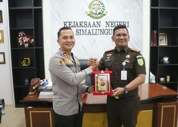 Kapolres Simalungun Silaturahmi AKBP Dr. Hendri Nupia Dinka Barus, S.H., S.I.K., M.M dan Kajari Simalungun