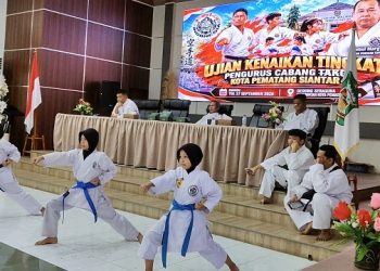 Nickyta Bakkara (posisi paling kanan) Salah Satu Terbaik
