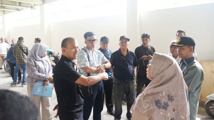 Kota Tanjungbalai Mahyaruddin Salim saat peninjauan ke RS Abdul Jalil Meliala