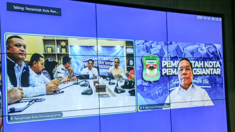 Wali Kota Pematangsiantar Wesly Silalahi SH MKn bersama Forkopimda, Sekda Junaedi Antonius Sitanggang SSTP MSi, serta para pimpinan OPD menggelar Rakor di Command Center Lantai 2 Balai Kota Pematangsiantar