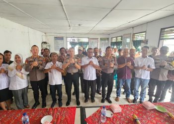Kapolres Simalungun AKBP Dr. Hendri Nupia Dinka Barus, S.H., S.I.K., M.M Kumpul Bersama Masyarakat di Nagori Marjandi