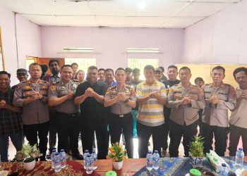 Kapolres Simalungun AKBP Dr. Hendri Nupia Dinka Barus, S.H., S.I.K., M.M menggelar Rembuk Masalah Warga bersama Polsek Gunung Malela, Pangulu Nagori Bangun, para Gamot, dan masyarakat