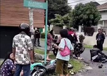 Keempat orang yang terlibat tabrakan saat masih terkapar di TKP