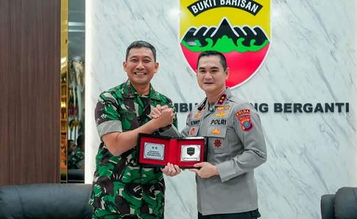 Kapolda Sumut Irjen Pol. Sonny Irawan, S.I.K., M.H - Pangdam I/Bukit Barisan Mayjen TNI Hendy Antariksa. (Foto Ist)