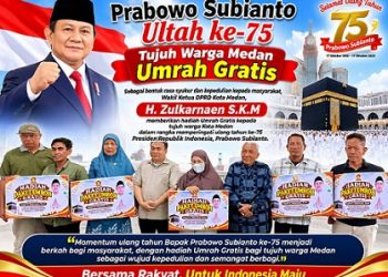 Prabowo Subianto Ultah ke-75 - Wakil Ketua DPRD Kota Medan, H. Zulkarnaen S.K.M, memberikan hadiah umrah gratis kepada tujuh warga Kota Medan. (Foto Ist)