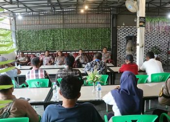 Kapolres Simalungun AKBP Dr. Hendri Nupia Dinka Barus, S.H., S.I.K., M.M Gelar Rembuk Bersama Warga di Polsek Dolok Batu Nanggar