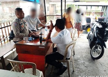 Personil piket Polsek Siantar Selatan Polres Pematangsiantar melakukan pengecekan TKP respon cepat laporan warga Jalan Pangaribuan