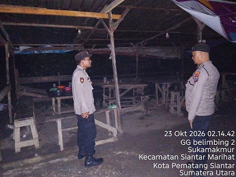 Personil piket Polsek Siantar Marihat respon cepat pengecekan warung tuak yang dilaporkan meresahkan warga di Jalan Farel Pasaribu seputaran Lapangan Horbo
