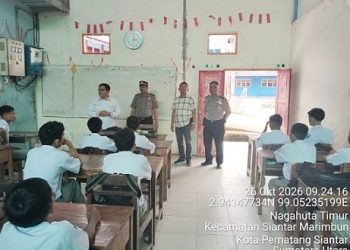 Polsek Siantar Marihat Laksanakan Polidik di SMK GKPI 1 Cegah Bullying