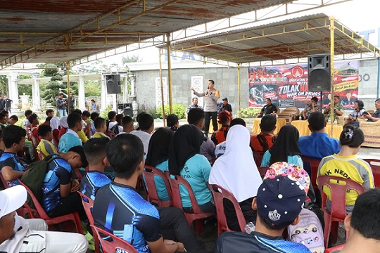 Kapolres Simalungun AKBP Dr. Hendri Nupia Dinka Barus, S.H., S.I.K., M.M Hadiri Deklarasi "Simalungun Bersinar"