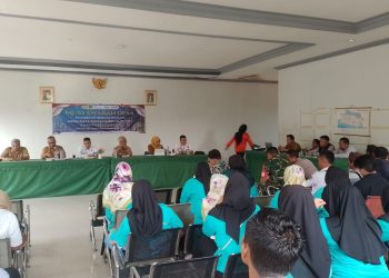 Musyawarah Desa Pembentukan Koperasi Desa/Kelurahan Merah Putih Kabupaten Bogor dihadiri Sekcam Klapanunggal Iwan Setiawan, Sekdes Hendi Darson, Ketua BPD Desa, Indra dan Desi dari Dinas Koperasi Kabupaten (Foto. Dok: RH/Mitrapolri.com/28/04/2025)