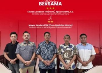 Ketua DPP Elang Tiga Hambalang, Pebriyan Winaldi silaturahmi dengan Direktur Utama PT. Agrinas Palma Nusantara Letjen TNI (Purn) Agus Sutomo dan Jajaran Direksi PT Agrinas Palma Nusantara (Foto. Dok/Elang Tiga Hambalang)