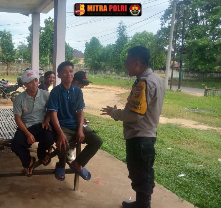 Bhabinkamtibmas Polsek Tanjung Batu Aipda Andi Lumapi melaksanakan kegiatan sambang dan tatap muka bersama warga binaan di wilayah hukumnya.
