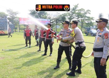 Polres Ogan Ilir menggelar Apel Gelar Peralatan Penanggulangan Kebakaran Hutan dan Lahan (Karhutla) Tahun 2025 pada Kamis pagi (8/5) di Lapangan Apel Mapolres Ogan Ilir.