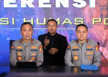 Konferensi Pers Divisi Humas Polri