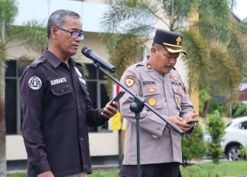 Kepolisian Resor Kota Palangka Raya melalui Seksi Humas menggelar kegiatan sosialisasi penginstalan Aplikasi Portal Humas Presisi kepada seluruh personel. Kegiatan tersebut dilaksanakan di halaman Mapolresta Palangka Raya pada Selasa pagi (27/5/2025).