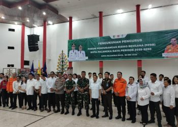 Polresta Palangka Raya menghadiri kegiatan Pengukuhan Forum Pengurangan Risiko Bencana (FPRB) dan Workshop Penanggulangan Bencana yang digelar di Kantor BPBD Kota Palangka Raya, Jalan Cilik Riwut Km 5,5, Rabu (28/5/2025).