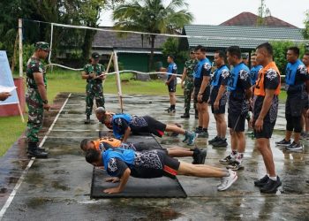 personel Kodim 1016 Palangka Raya melaksanakan tes Kesamaptaan Jasmani Periodik I tahun 2025.