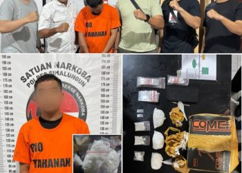 Kasat Narkoba apit tersangka Joko Prayogi bersama IPDA FS dan personel Sat Narkoba lainnya. (Foto. Dok/Sat Narkoba Polres Simalungun)