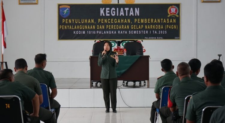 Kodim 1016/Plk menggelar Penyuluhan, pencegahan, Pemberantasan, Penyalahgunaan dan Peredaran Gelap Narkoba (P4GN).Kegiatan tersebut di laksanakan di Aula Kodim 1016/Plk Kamis (15/5/2025).