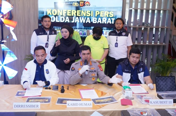 Konferensi Pers Polda Jawa Barat