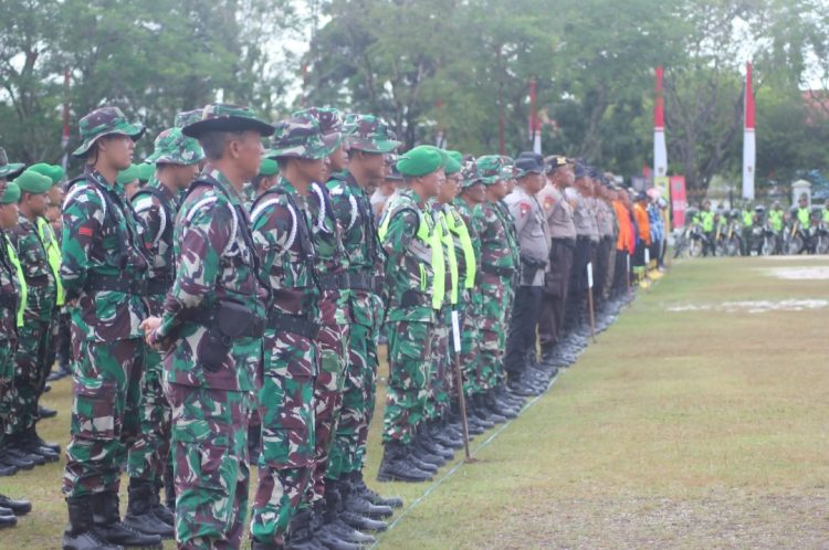 Apel Kesiapsiagaan Pengendalian dan Penanggulangan Karhutla Tingkat Provinsi Kalimantan Tengah Tahun 2025, yang digelar pada Rabu, 23 April 2025, di Halaman kantor Gubernur Provinsi Kalimantan Tengah, Jalan Jl. RTA Milono No. 01 Kota Palangka Raya.
