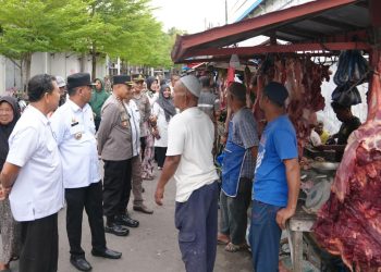 Sabang melakukan pemotongan ternak sebanyak 43 ekor sapi dan 3 kerbau pada tradisi meugang menyambut Hari Raya Idul Adha 1446 Hijriah