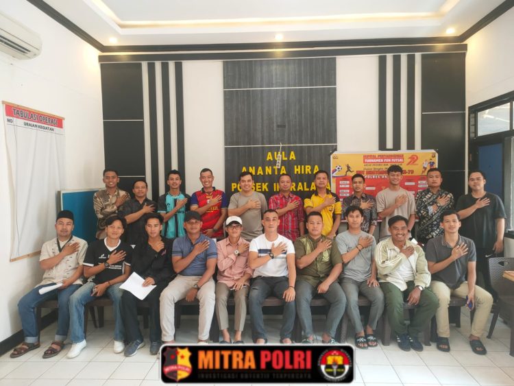 Polsek Indralaya menggelar kegiatan Technical Meeting pertandingan futsal antar instansi. Kegiatan ini berlangsung pada hari Jumat, 13 Juni 2025, pukul 13.30 WIB, bertempat di Aula Polsek Indralaya.