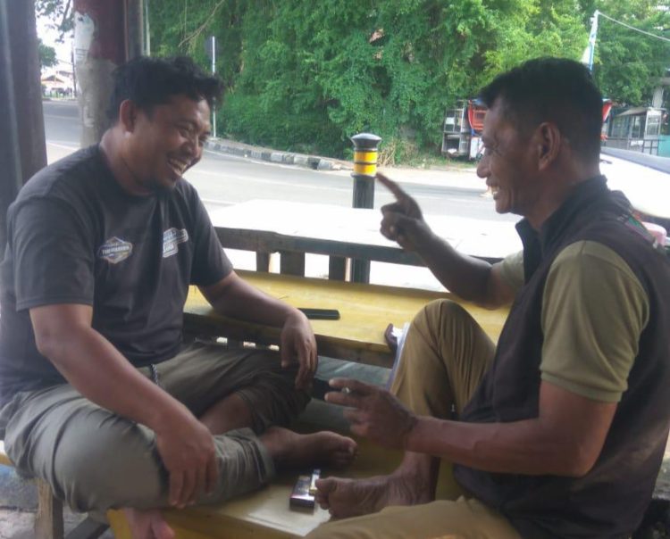 RT M. Soleh dari RT 05 Babakan sosok yang akrab dengan warganya