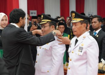 Gubernur Aceh Muzakir Manaf secara resmi melantik Zulkifli H. Adam dan Suradji Junus sebagai Wali Kota dan Wakil Wali Kota Sabang Periode 2025-2030, dalam Rapat Sidang Paripurna Istimewa DPRK Sabang, pada Sabtu (14/6/2025).
