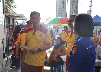 Kepolisian Daerah Kalimantan Tengah (Polda Kalteng) menggelar berbagai layanan kepolisian dan bakti kesehatan secara gratis kepada masyarakat, bertepatan dengan kegiatan Car Free Day di kawasan Bundaran Besar, Kota Palangka Raya, Minggu pagi (22/6/2025).