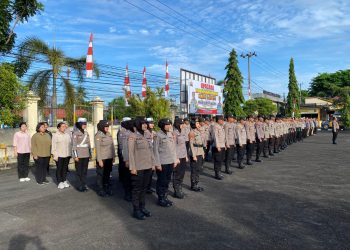 Apel pagi di Mapolresta Palangka Raya, Senin (1/7/2025).