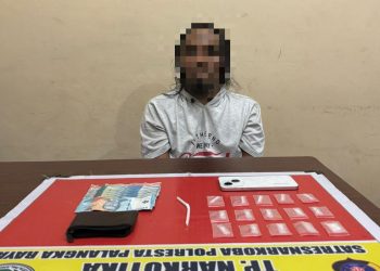 Seorang pria berinisial NH alias Topeng (43), warga Komplek Puntun, berhasil diringkus dengan barang bukti sabu seberat ± 4,45 gram, Senin (30/6/2025).