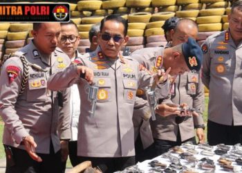 Pemusnahan dilaksanakan dilapangan tembak Hasti Guna Mako Brimob Polda Sumsel dipimpin langsung Kapolda Sumsel Irjen Pol Andi Rian R Djajadi, Kamis (3/7/2025).