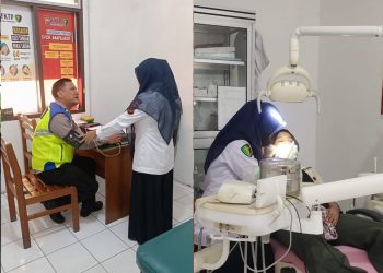 Sidokkes Polres Labuhanbatu melaksanakan kegiatan pemeriksaan kesehatan pada Senin, (07/07/2025), bertempat di Klinik Polres Labuhanbatu.