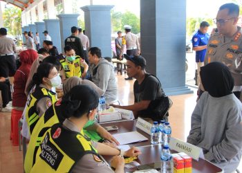 Kegiatan ini dilaksanakan langsung di lokasi Operasi Patuh bertempat di depan terminal W.A. Gara Kota Palangka Raya, oleh tim Kesehatan Mobile (Kesmob) Rumkit Bhayangkara sebagai bentuk apresiasi kepada masyarakat yang telah mematuhi aturan lalu lintas.