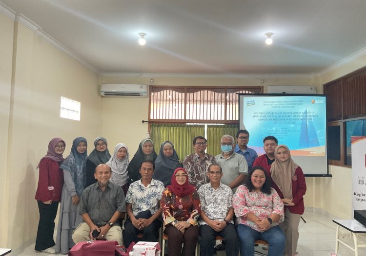 Program pengabdian kepada masyarakat Semester Genap 2024-2025 dalam bentuk kegiatan pelatihan. Pada kesempatan ini, tema pelatihan yang dibawakan adalah ”Pelatihan Pengelolaan dan Pelaporan Keuangan Berbasis Digital di Yayasan Darul Hikam Insani Pondok gede Bekasi Berdasarkan Standar Akuntansi Keuangan Yayasan