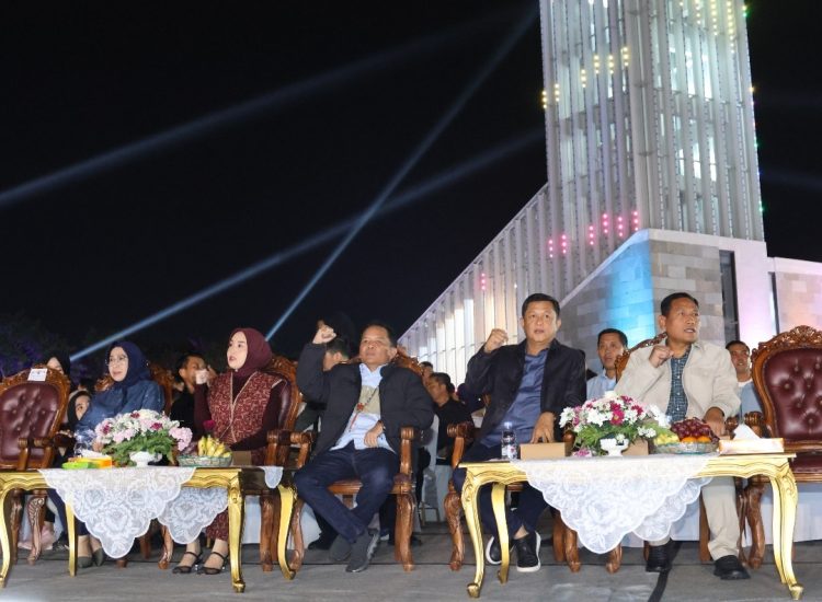 Car Free Night (CFN) Huma Betang, yang digelar oleh Pemerintah Provinsi Kalimantan Tengah. Sabtu malam 5/7/2025.