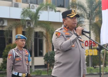 Kapolresta Palangka Raya, Polda Kalteng, Kombes Pol. Dedy Supriadi, S.I.K., M.H. berkesempatan untuk memimpin apel pagi yang digelar pada markas komandonya, Jalan Tjilik Riwut Km. 3,5, Kota Palangka Raya, Kalimantan Tengah, Selasa (8/7/2025) pagi.