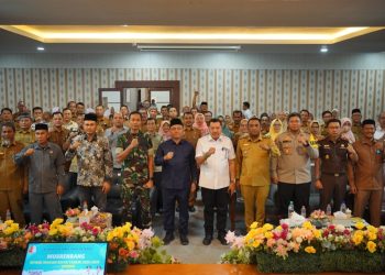 Kegiatan strategis ini dibuka langsung oleh Bupati Nagan Raya, Dr. TR. Keumangan, S.H., M.H., di Aula Badan Perencanaan Pembangunan Daerah (Bappeda), Kompleks Perkantoran Suka Makmue, pada Senin, 21 Juli 2025.