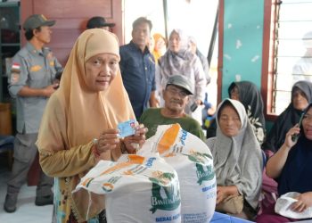 Sebanyak 2.848 penerima dengan total bantuan sebanyak 52.400 kg atau setara dengan 52,4 ton beras. Distribusi bantuan ini akan dilaksanakan secara merata di seluruh wilayah Kota Sabang, melalui kantor Keuchik masing-masing gampong.